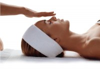 Različne nege obraza, vratu in dekolteja